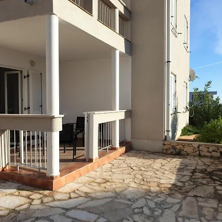 Apartments Gala Novalja Exterior photo