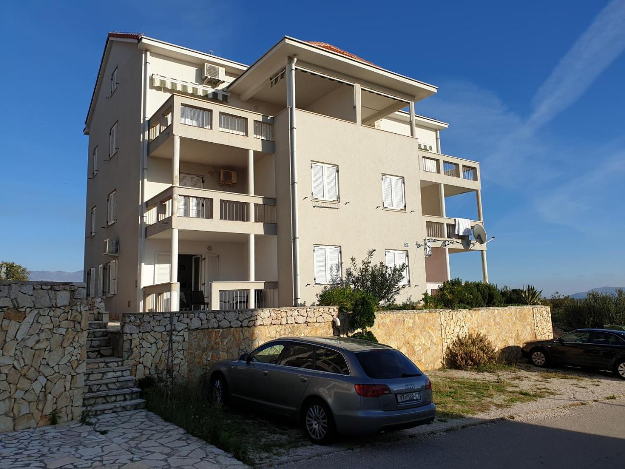 Apartma Gala Novalja
