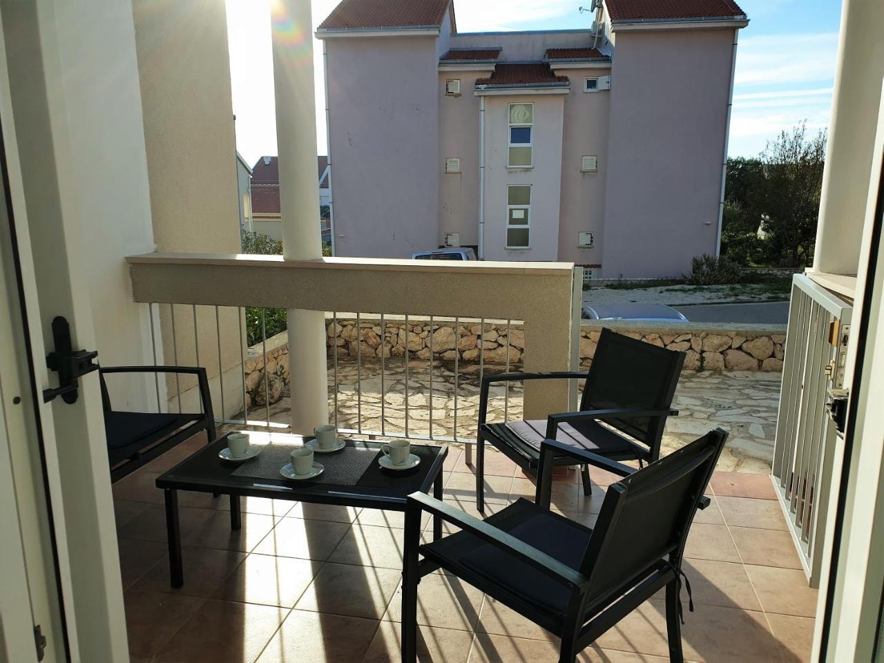 Gala Apartment