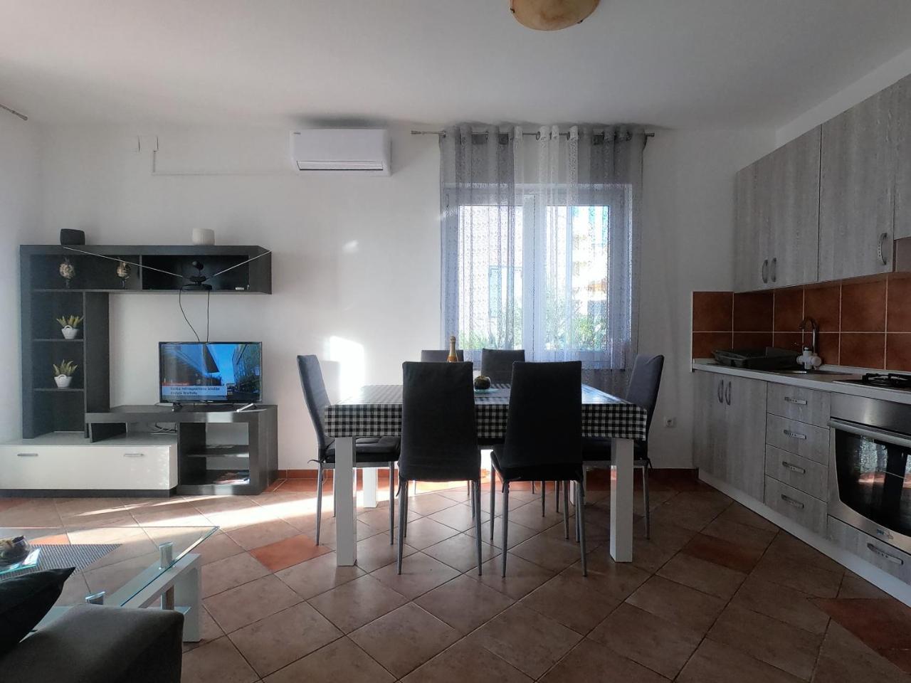 Apartment Gala *